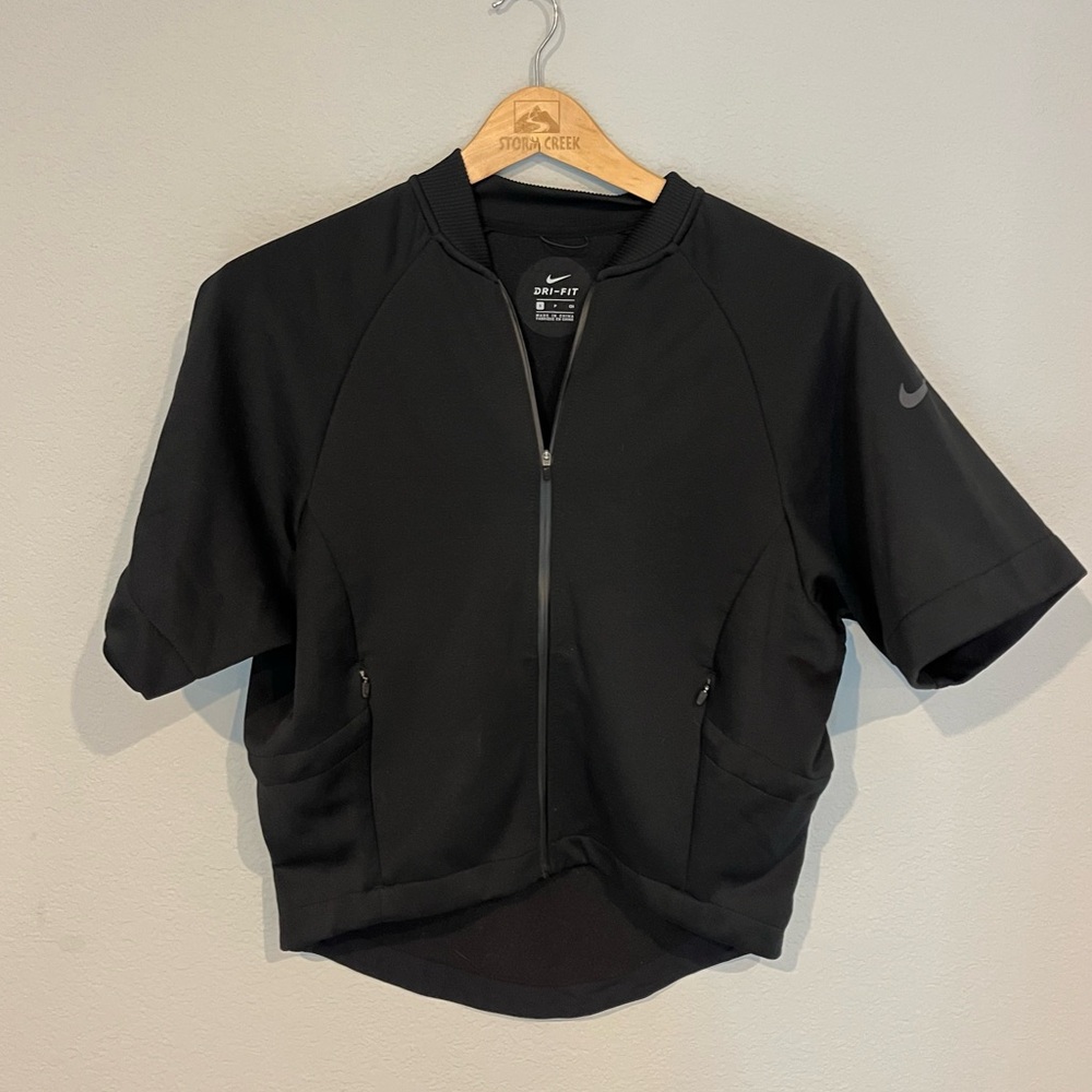 Nike Dri-Fit Training Jackets woman’s crop zip up sweatshirt short sleeve size S